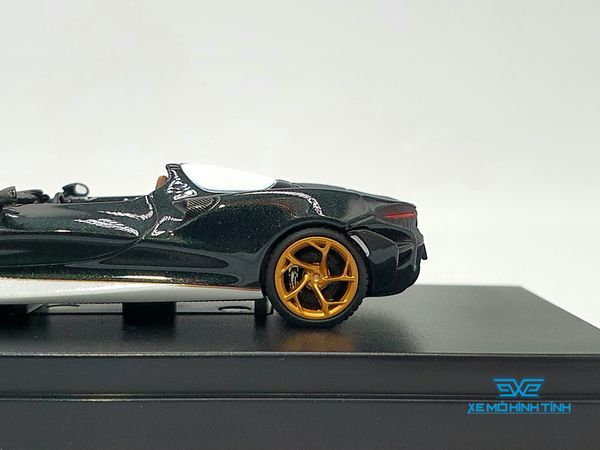 Xe Mô Hình McLaren Elva 1:64 LCD ( Xanh Trắng )