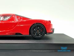 Xe mô hình Ferrari ENZO Sports Car 1:64 Agitator (Đỏ sọc trắng)