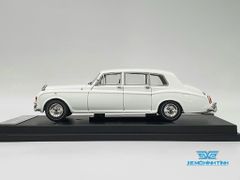 Xe Mô Hình Rolls-Royce Phantom VI 1:64 DCM ( Trắng )