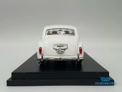 Xe Mô Hình Rolls-Royce Phantom VI 1:64 DCM ( Trắng )