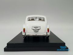 Xe Mô Hình Rolls-Royce Phantom VI 1:64 DCM ( Trắng )