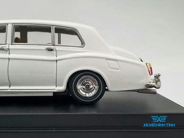 Xe Mô Hình Rolls-Royce Phantom VI 1:64 DCM ( Trắng )