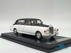 Xe Mô Hình Rolls-Royce Phantom VI 1:64 DCM ( Trắng Mui Đen )