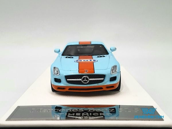 Xe Mô Hình Mercedes-Benz SLS 1:64 Time Micro (Gulf) + Fig