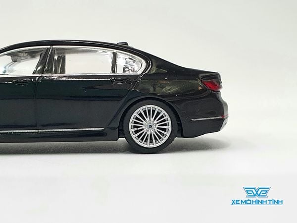 Xe mô hình BMW 750Li xDrive 1:64 MiniGT (Đen)