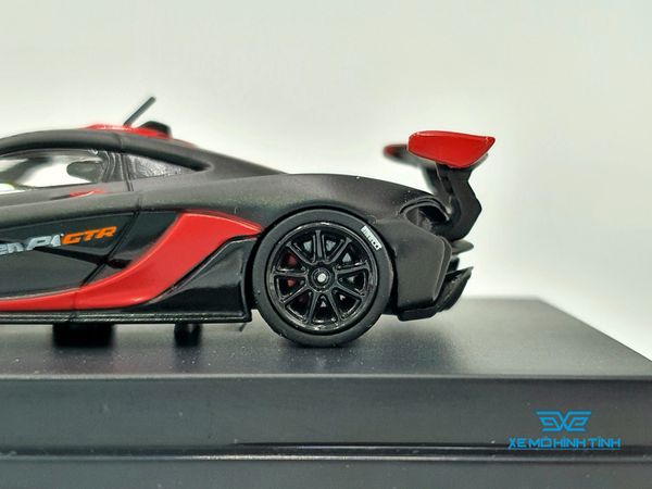 Xe Mô Hình Mclaren P1 GTR 1:64 CM model ( Đen Nhám Sọc Đỏ )