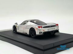 Xe mô hình Ferrari ENZO Sports Car 1:64 Agitator (Bạc)