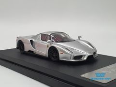 Xe mô hình Ferrari ENZO Sports Car 1:64 Agitator (Bạc)