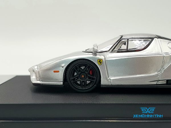 Xe mô hình Ferrari ENZO Sports Car 1:64 Agitator (Bạc)