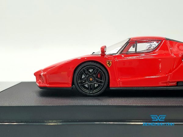 Xe mô hình Ferrari ENZO Sports Car 1:64 Agitator (Đỏ sọc trắng)