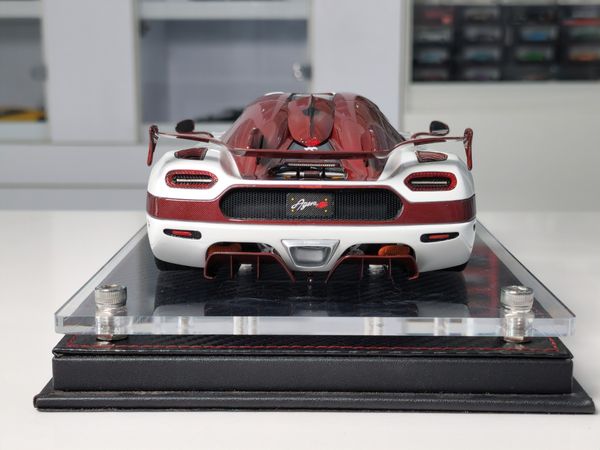 Xe Mô Hình Koenigsegg Agera RS Limited 500 1:18 FrontiArt ( Trắng Đỏ )