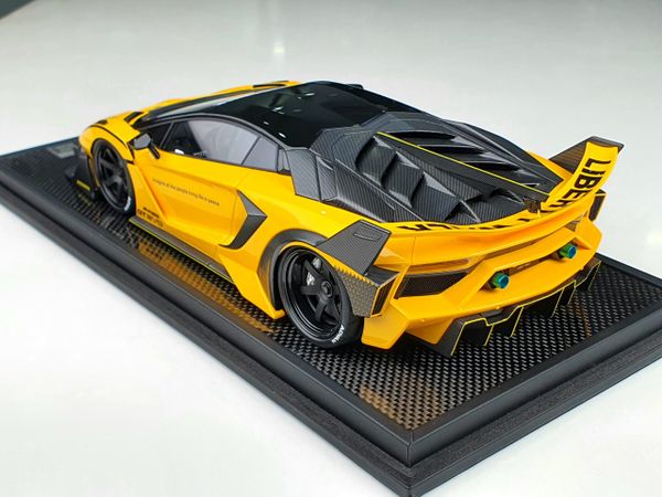 Xe mô hình Lamborghini Aventador 700GT EVO 1:18 LBWK (Metal Yellow)