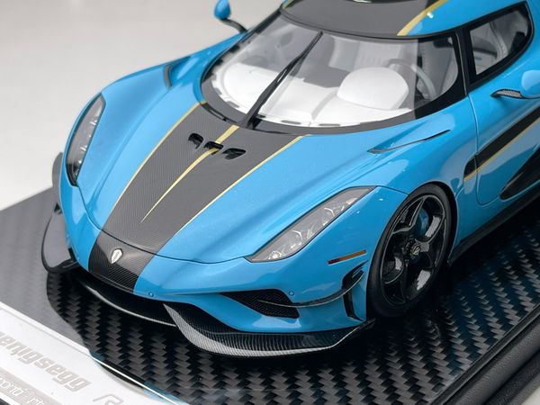 Xe Mô Hình Koenigsegg Regera 1:18 FrontiArt ( Xanh Dương )