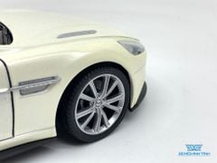 Xe Mô Hình Aston Martin Vanquish 1:24 Welly ( Trắng )