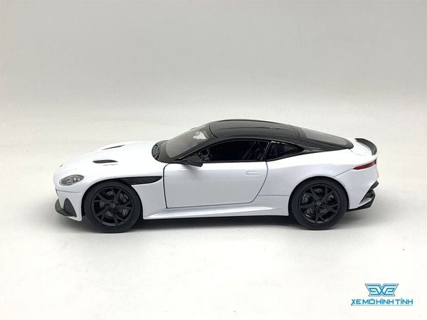 Xe Mô Hình Aston Martin DBS Superleggera 1:24 Welly ( Trắng )