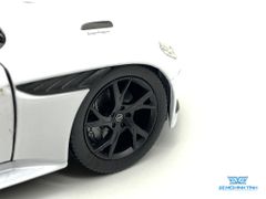 Xe Mô Hình Aston Martin DBS Superleggera 1:24 Welly ( Trắng )