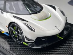 Xe Mô Hình Koenigsegg Jesko 1:18 GTSpirit ( Trắng )