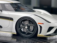 Xe Mô Hình Koenigsegg Regera 1:18 FrontiArt ( Trắng Viên Vàng ) ( 45- 46 - 47 )