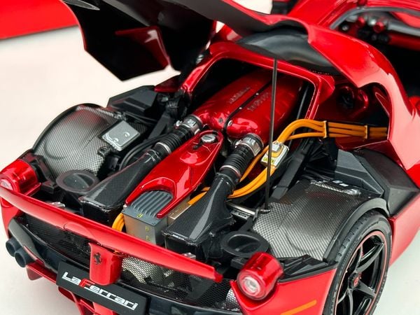 Xe Mô Hình Ferrari Laferrari Die Cast L.H 1:18 BBR ( Đỏ )