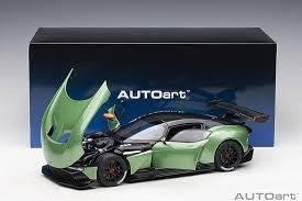 Xe Mô Hình Aston Martin Vulcan 2015 1:18 Autoart (Green Metallic )