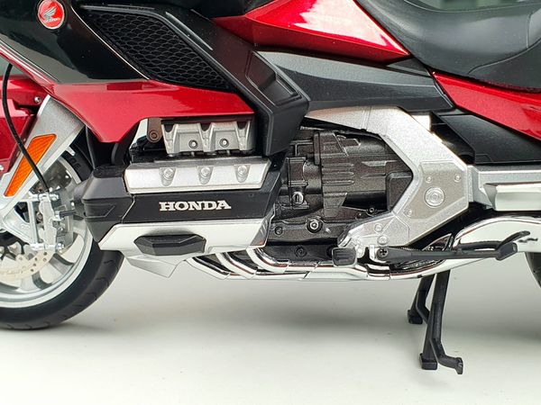 Xe Mô Hình Honda Golowing 1:12 LCD ( Đỏ )