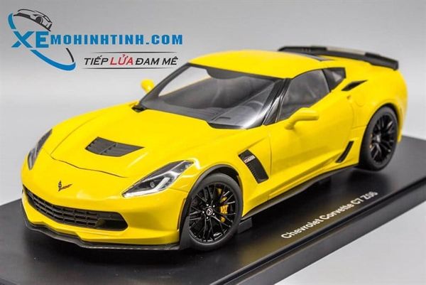 XE MÔ HÌNH CHEVROLET CORVETTE C7 Z06 1:18 AUTOART (VÀNG)