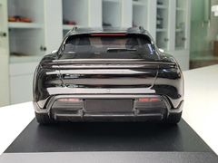 Xe Mô Hình Porsche Taycan CUVB Turbo S 2021 1:18 Minichamps ( Đen )