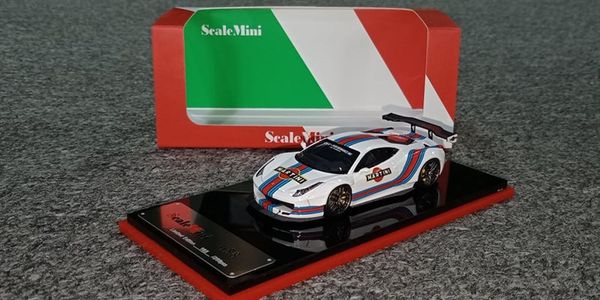 Xe Mô Hình Ferrari 458 Martini Racing Limited 299pcs 1:64 Scale Mini ( Martini )