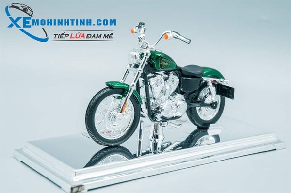 XE MÔ HÌNH HARLEY DAVIDSON 2012 XL1200V Seventy-Two 1:18 MAISTO (XANH LÁ)