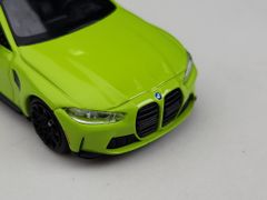 Xe Mô Hình BMW M4 Competition (G82) San Paulo Yellow LHD 1:64 MiNiGT ( Xanh Dạ Quang )