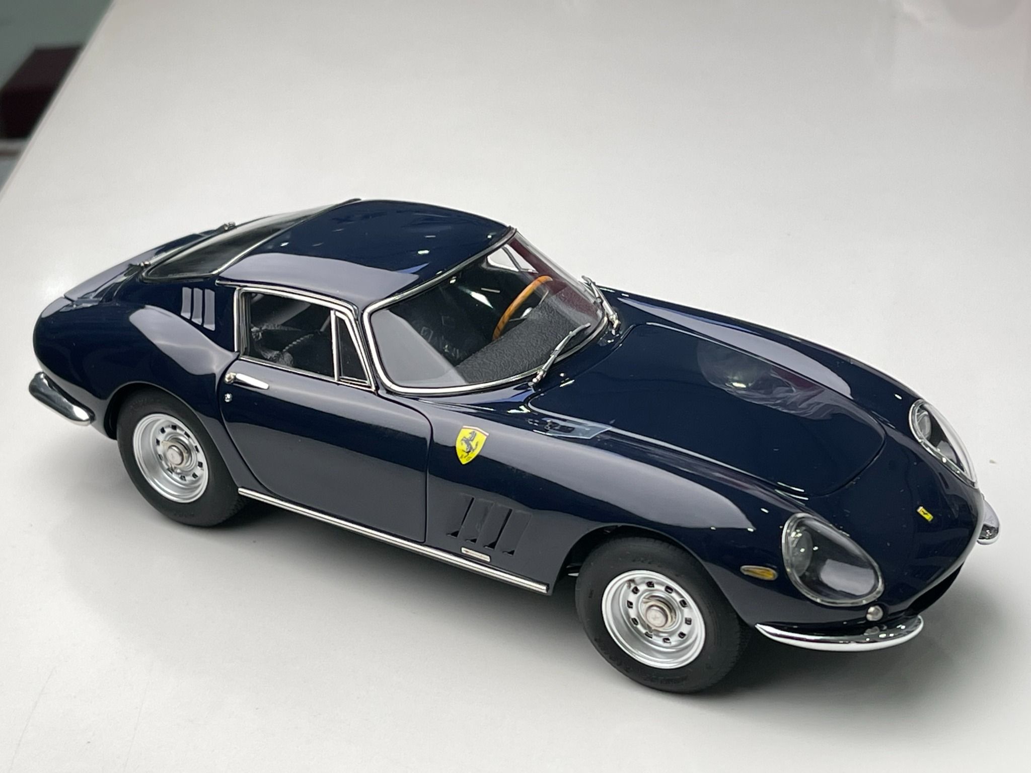 Xe Mô Hình Ferrari 275 GTB/C, 1966 1/18 CMC ( Midnight Blue