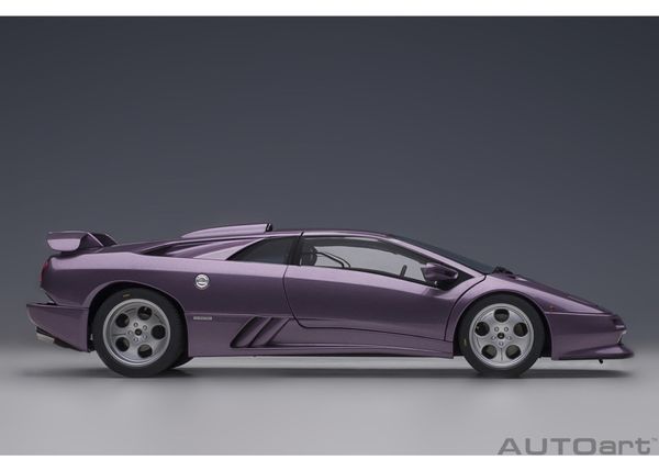 Xe Mô Hình Lamborghini Diablo SE30 Jota 1:18 Autoart (Tím)