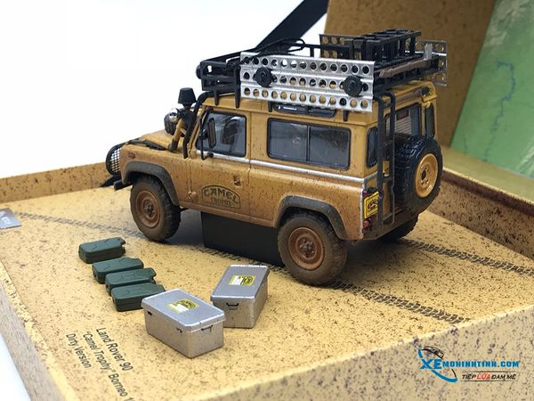 Xe Mô Hình Land Rover 90 ''Camel Trophy'' Borneo 1985 1:43 Almost Real ( Vàng Bụi )