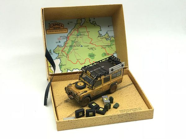 Xe Mô Hình Land Rover Defender 110 ''Camel Trophy'' 1993 1:43 Almost Real ( Vàng Bụi - 4 cửa )