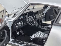 Xe Mô Hình RUF CTR AnniVersary 2017 1:18 Almost Real (GT Silver)