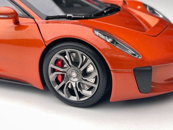 Xe Mô Hình Jaguar C-X75 Firesand Metallic 1:18 Almost Real ( Cam )