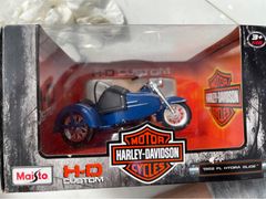 Xe Mô Hình Harley Davidson 1952 Fl Hydra Glide 1:18 Maisto (Xanh)