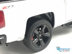 Xe Mô hình CHEVROLET - SILVERADO REDLINE EDITION 2018 1:18 GTSpirit ( Bạc )