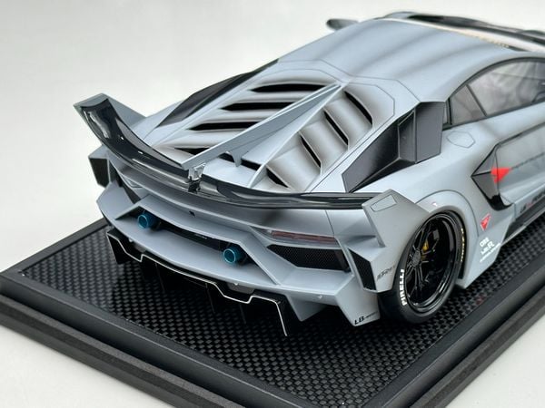 Xe Mô Hình Lamborghi Aventador 700GT Evo LBWK 1:18 Timothy & Pierre ( Fighter Grey / With Weathering effect )