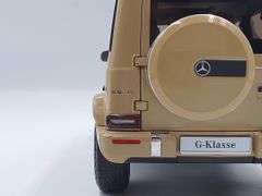 Xe Mô Hình Mercedes-Benz G-Class 2018 Limited Edition 300 pcs 1:18 Minichamps ( Vàng )