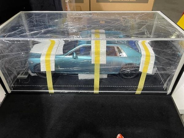 Xe Mô Hình Rolls-Royce Phantom 1:18 HH Model ( Xanh Trắng )