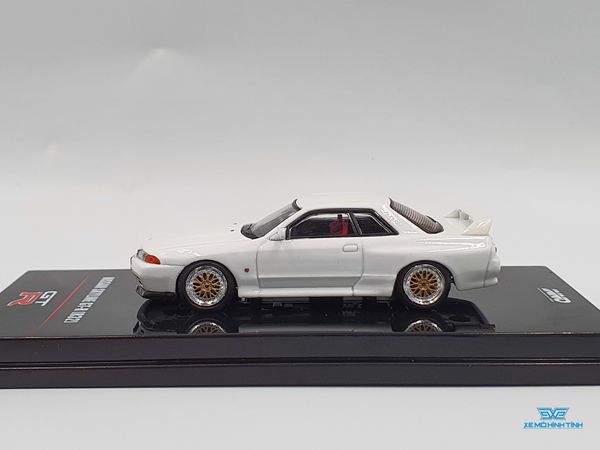 Xe Mô Hình Nissan Skyline GT-R (R32) 1:64 Inno Model ( Trắng )