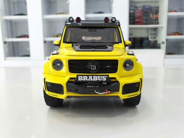 Xe Mô Hình Brabus G-Class With Adventure Package (Mercedes-AMG G63) - 2020 1:18 Almost Real (Vàng)