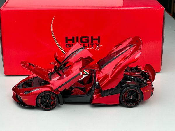 Xe Mô Hình Ferrari Laferrari Die Cast L.H 1:18 BBR ( Đỏ )