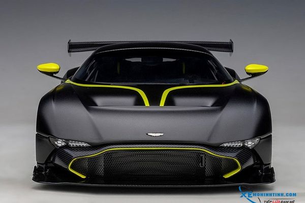 Xe Mô Hình Aston Martin Vulcan 2015 1:18 Autoart ( Matt Black/Green Stripes )