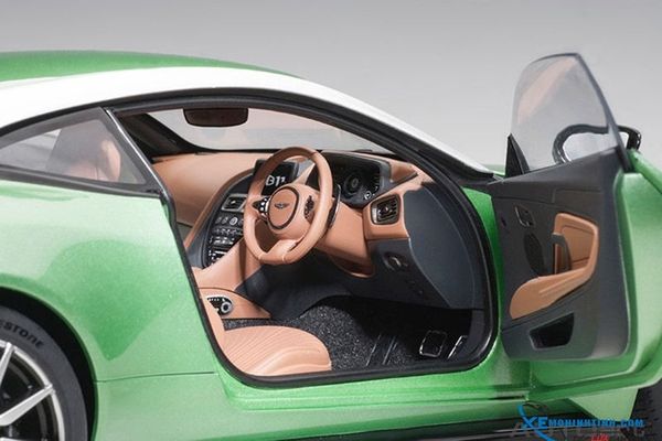 Xe mô hình ASTON MARTIN DB11 1:18 Autoart (APPLETREE GREEN)