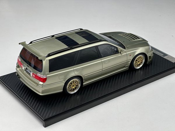 Xe Mô Hình Nissan Stagea- R34 Custom Version Limited 66 pcs 1:18 Ivy Model ( Gold )