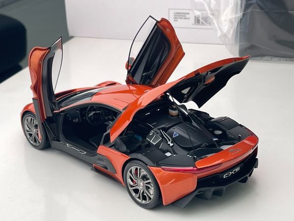 Xe Mô Hình Jaguar C-X75 Firesand Metallic 1:18 Almost Real ( Cam )