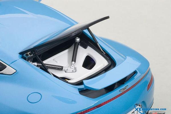 XE MÔ HÌNH ASTON MARTIN ONE-77 1:18 AUTOART (XANH)