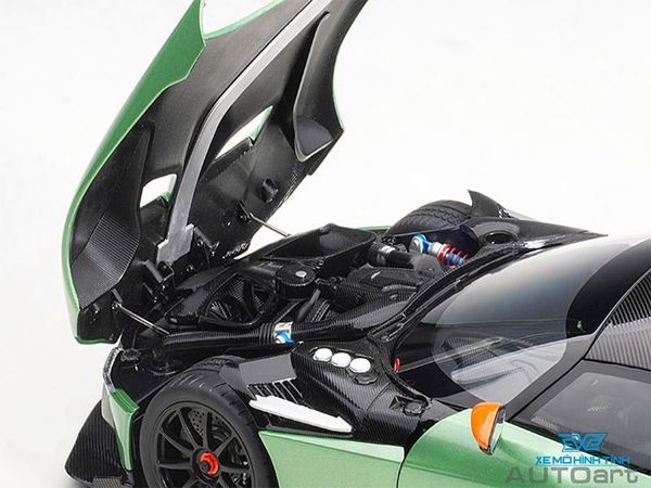 Xe Mô Hình Aston Martin Vulcan 2015 1:18 Autoart (Green Metallic )